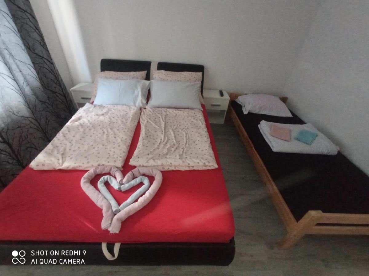 Apartmani Lana サラエヴォ エクステリア 写真