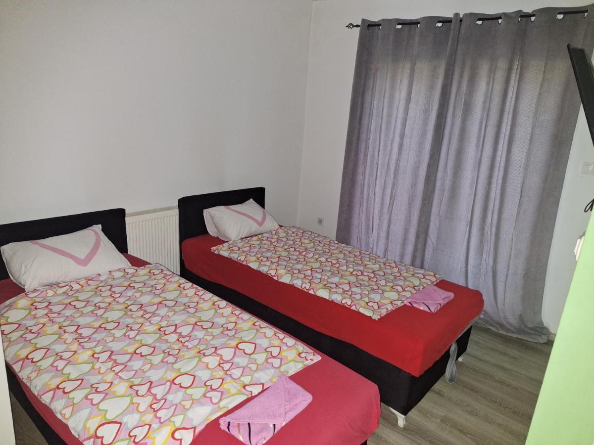 Apartmani Lana サラエヴォ エクステリア 写真